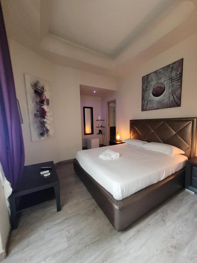 Romantic Dreams Sistina