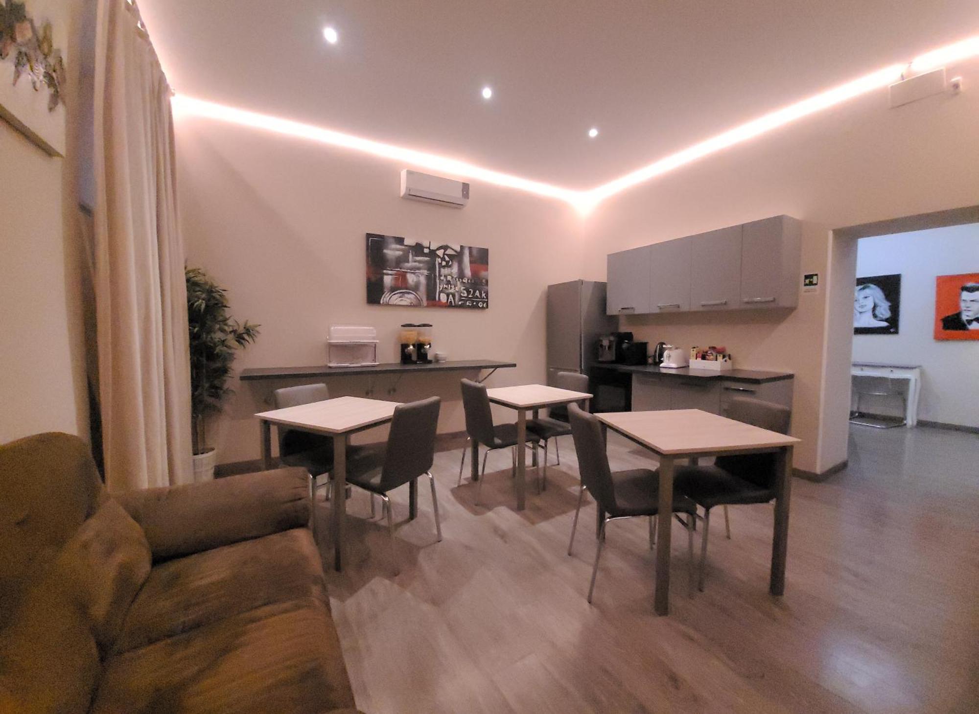 Romantic Dreams Sistina Guest house *